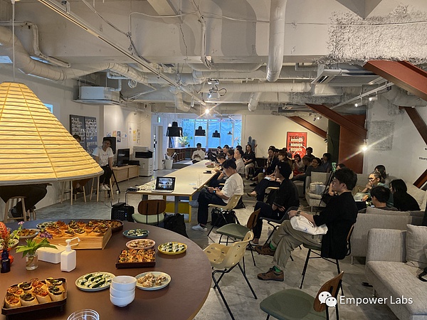 牛市曙光初现，我们还有机会搭上这班财富列车吗？